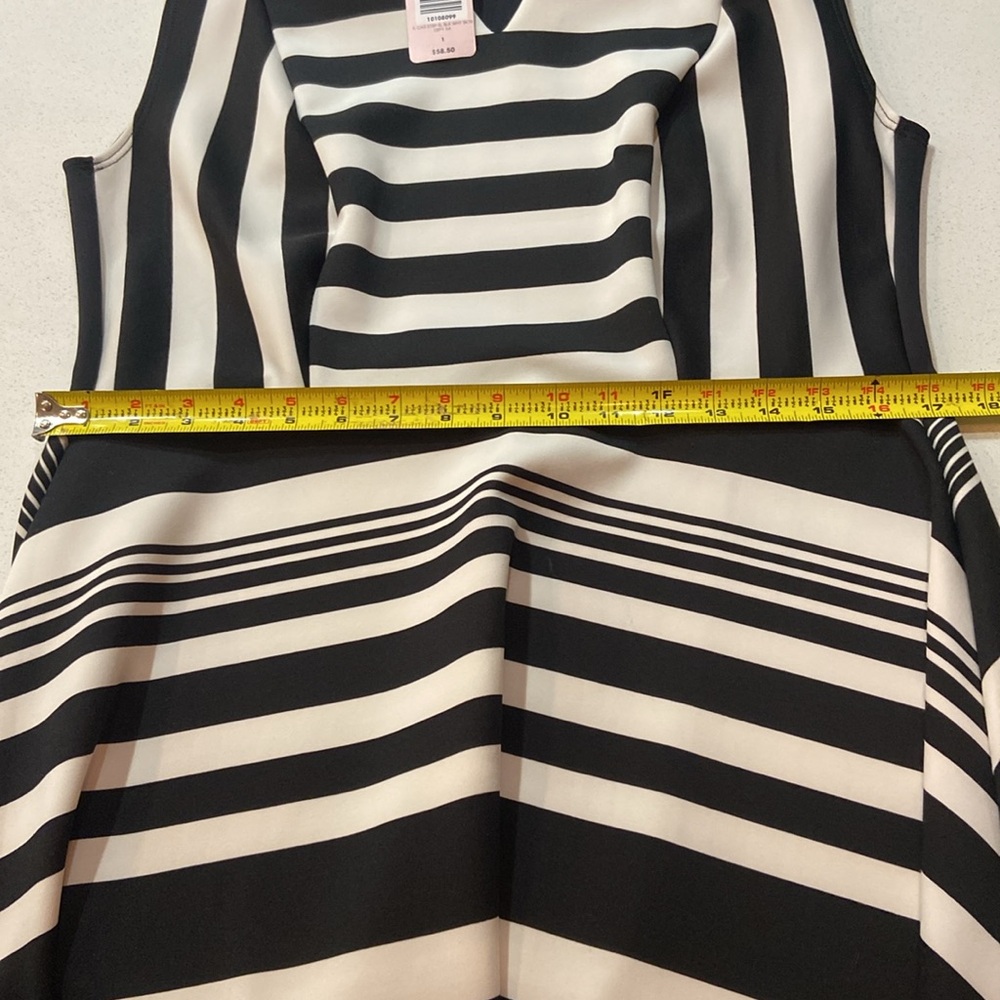 NWT Torrid Black and White Dress Size 1 (14-16) - Picture 6 of 9